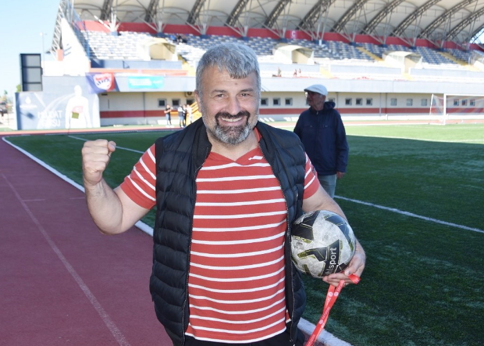 Çantaköyspor Mustafa Öztürk ile anlaştı