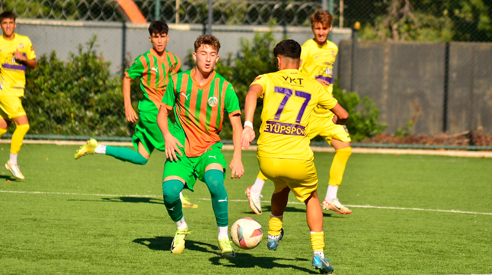 Eyüpspor sahasında Alanyaspor’u tek golle geçti