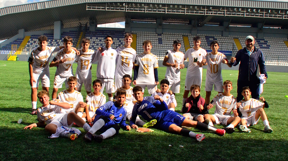 Araphanspor deplasmanda kazandı