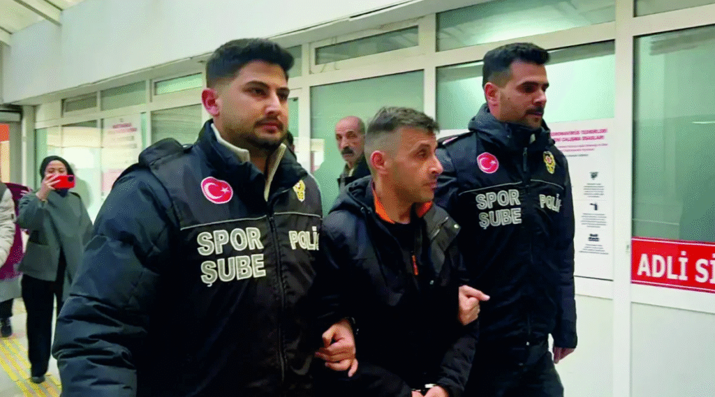 Kadın hakeme saldıran Antrenör tutuklandı