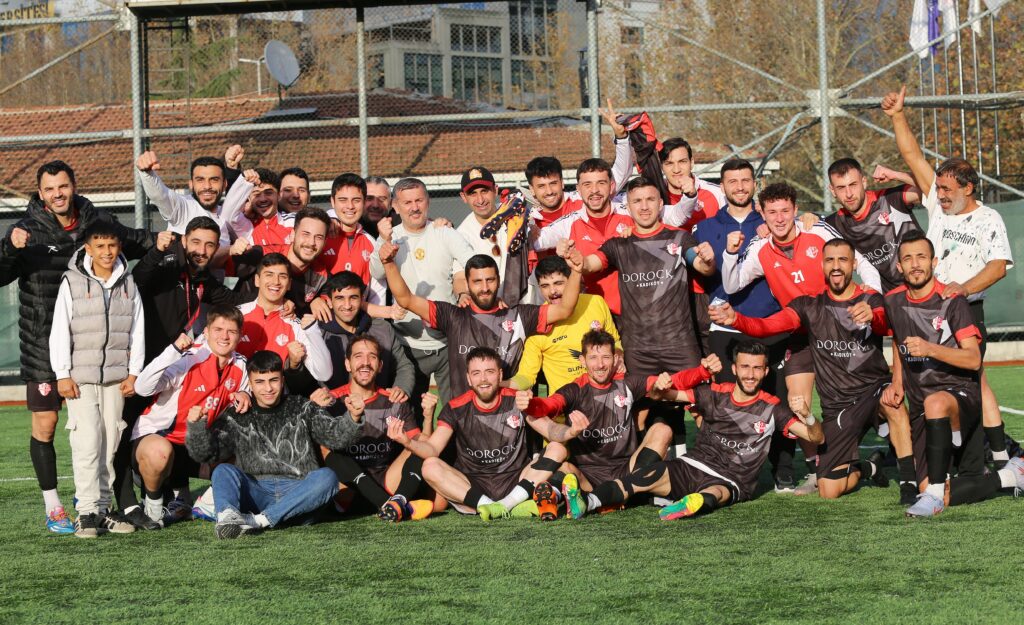 Beyoğlu Çukur evinde dört golle kazandı