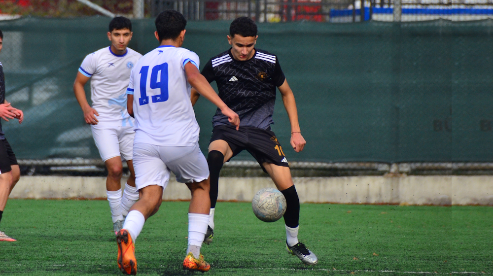 Esenler Erokspor komşusunu rahat geçti