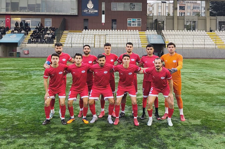Göktürk yedi futbolcuyu kadrosuna kattı