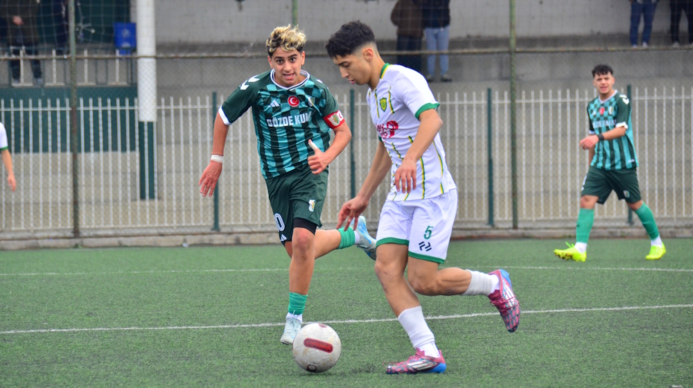 Altı gollü maç berabere sonuçlandı