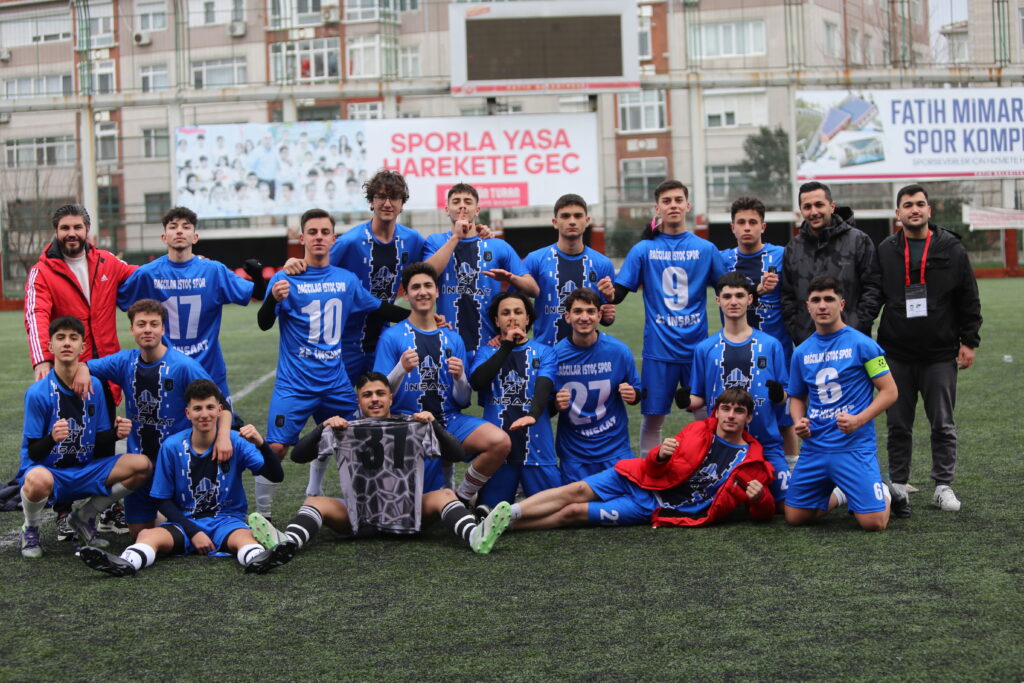 Valide Tayfunspor Play-Off umudunu sürdürdü