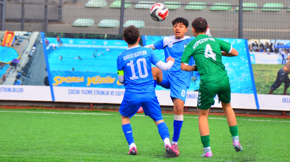 Arnavutköy Belediyespor Kepezspor’u farklı geçti