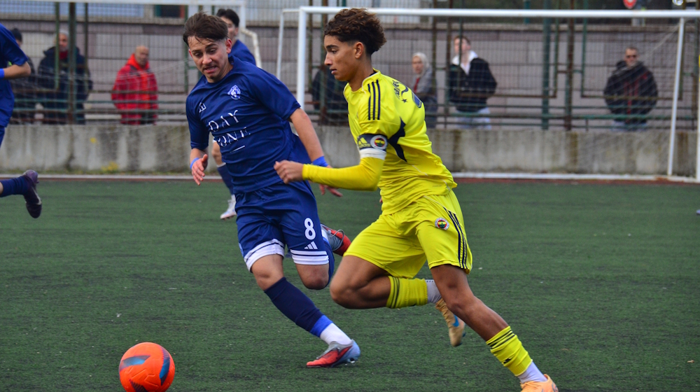 Fenerbahçe deplasmanda farklı kazandı