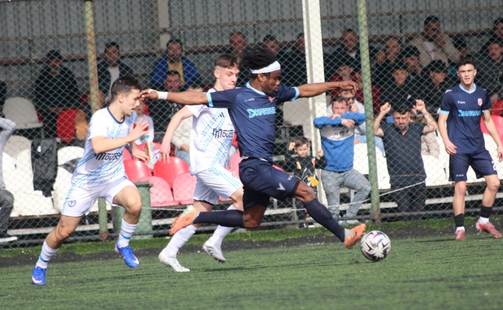 Çavuşbaşıspor penaltılarla turladı