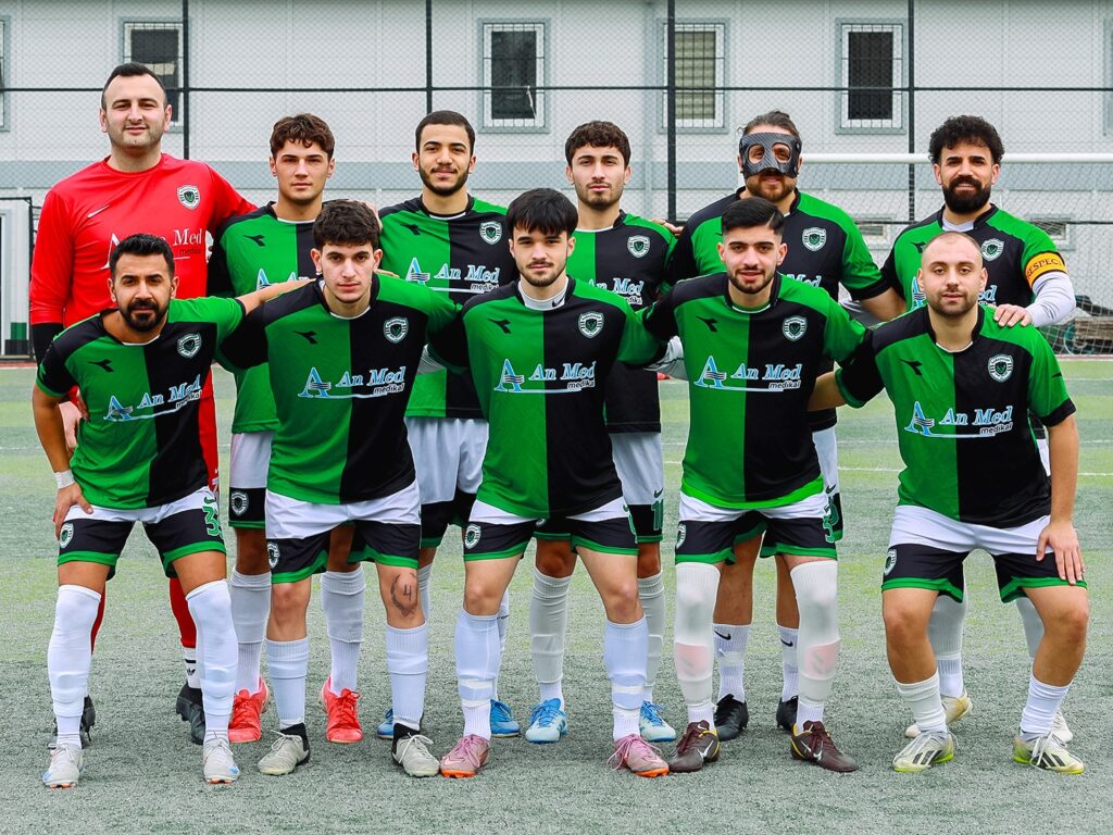 Karadolapspor sezonu 3 puanla tamamladı ve Play-Off oynamaya hak kazandı