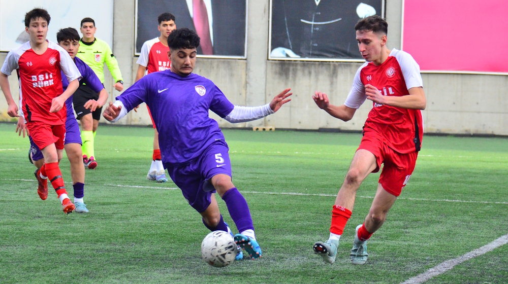 Yenidoğan Güneşspor Bağcılar’dan mutlu döndü