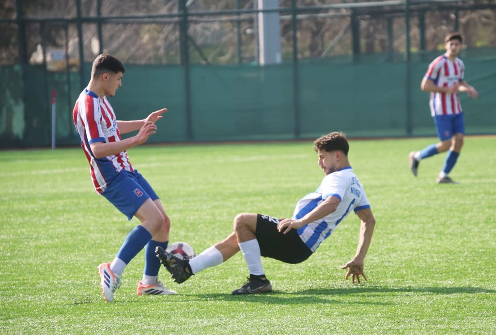 Merkezefendi tek golle kazandı