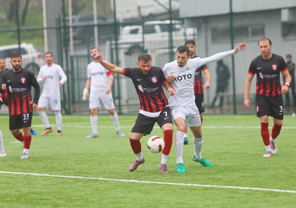 Feriköy Taşoluk’u yendi, liderli devraldı