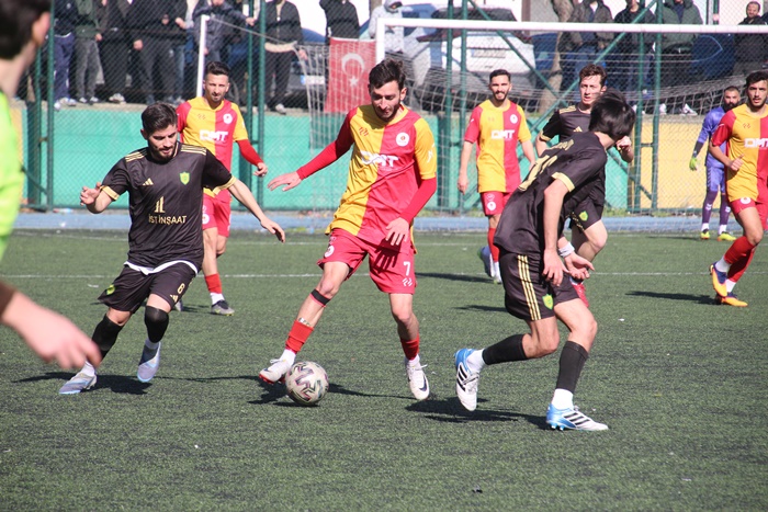 Taçspor uzatmalarda yıkıldı