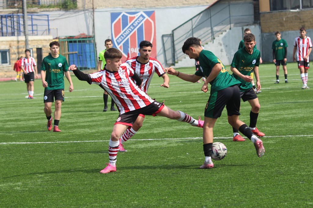 Çavuşbaşıspor adını finallere yazdırdı