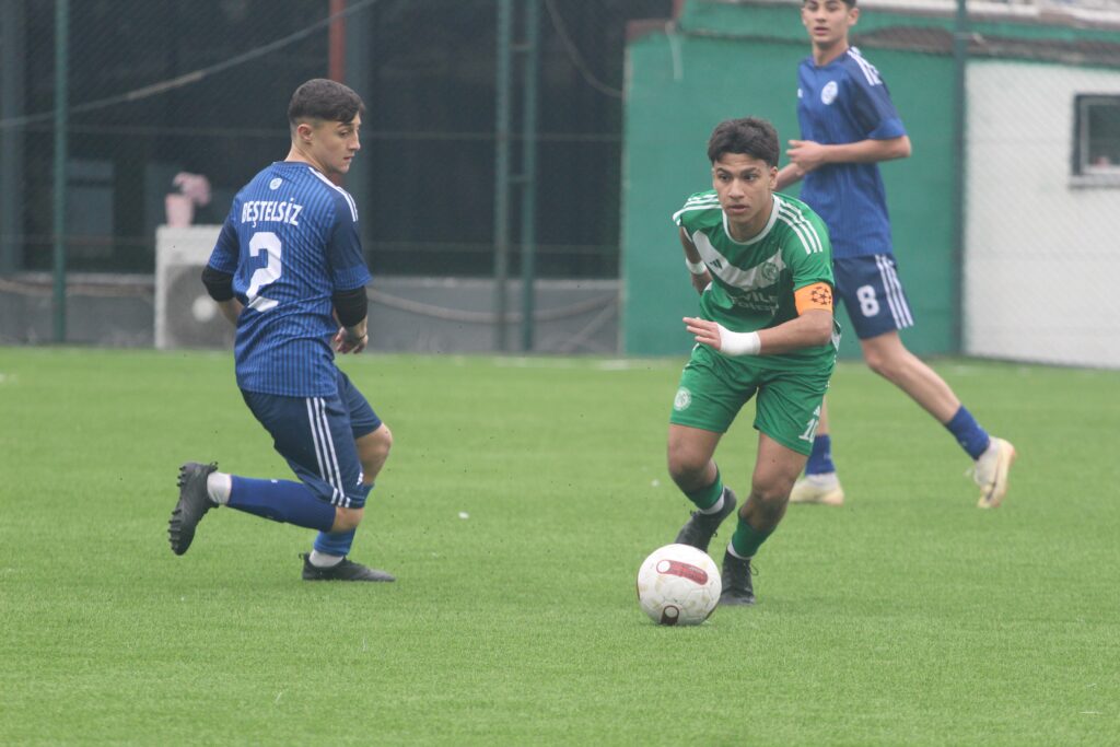 Parsellerspor U18 namağlup şampiyon oldu