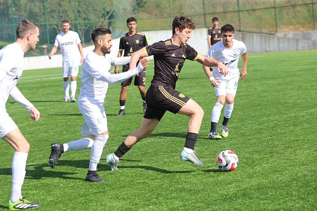 Taşolukspor seriye başladı