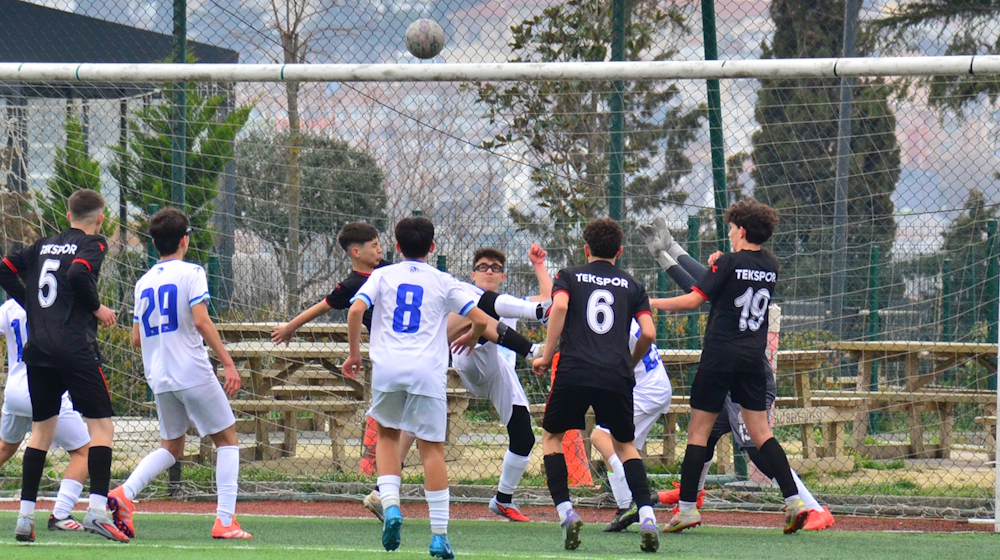 Beyoğlu Yeniçarşıspor sezonu beraberlikle kapattı