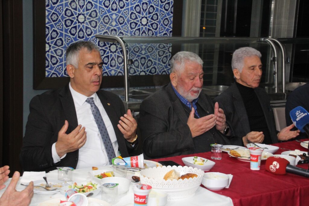 İstanbul ASKF iftarına yoğun katılım