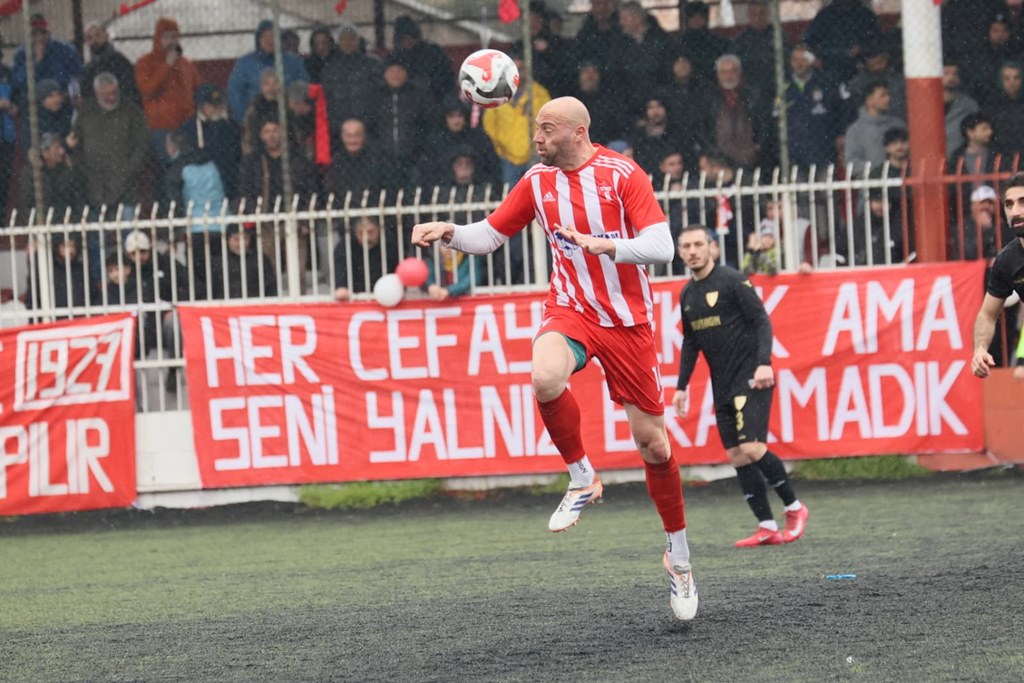 Reşitpaşa’ya Feriköy’den üç transfer