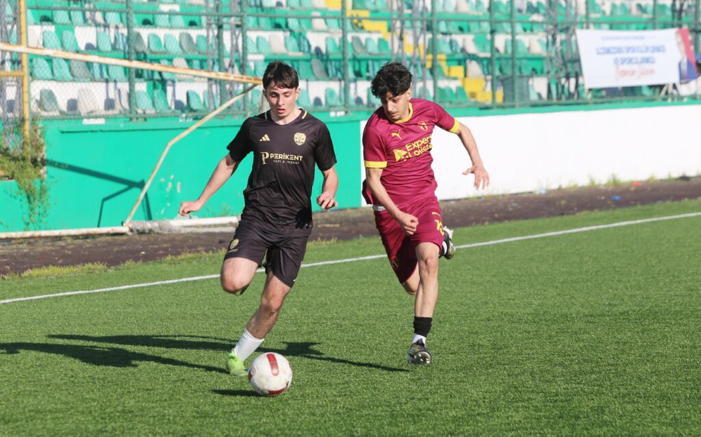 Kafkas Kartalları zirvede kanatlarını açtı