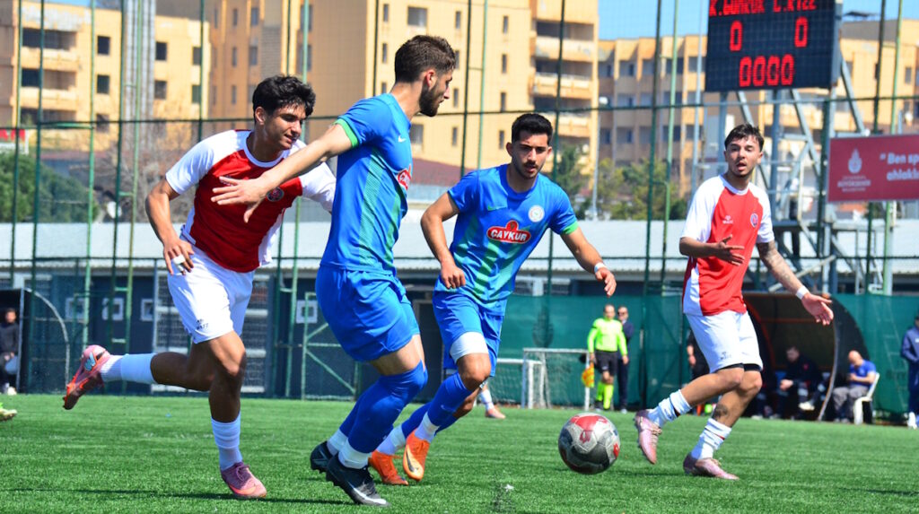 Karagümrük Rizespor’u iki golle geçti