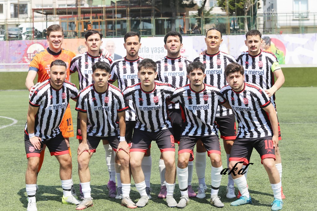 Sarıyer Maden kazandı, iki takım da Hakeme tepkili