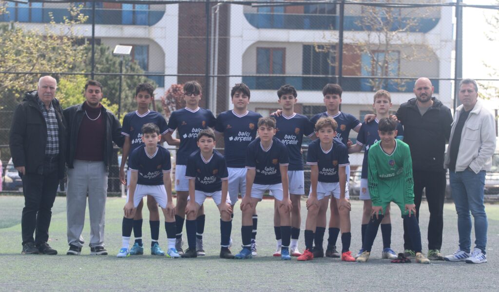 Öz Alibeyköyspor yükselişini sürdürdü