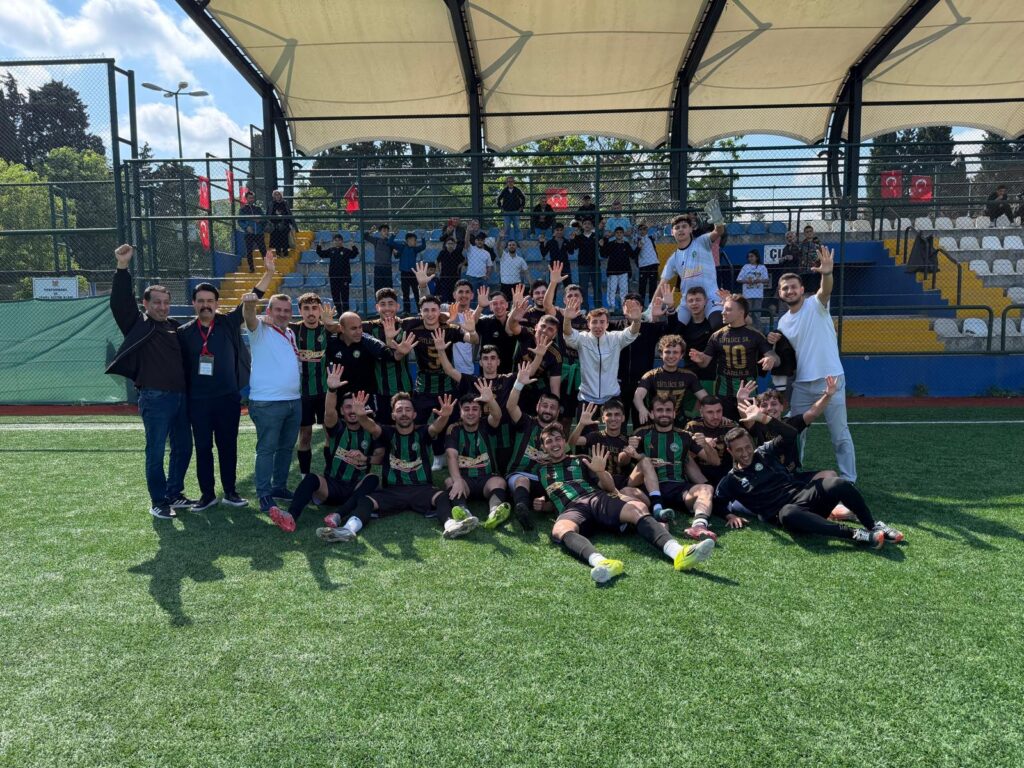 10 kişi kalan Sütlücespor 5 golle liderliğe yükseldi