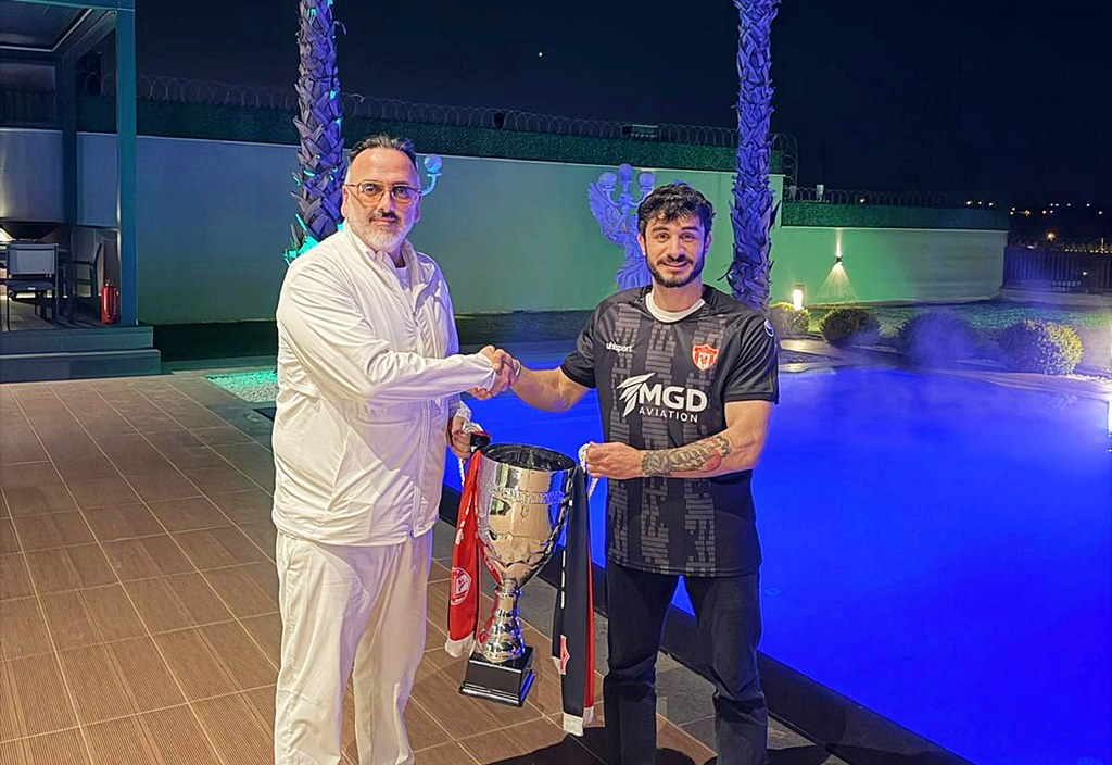 Uğur Hendek bir sezon daha Avrupa Demirspor’da