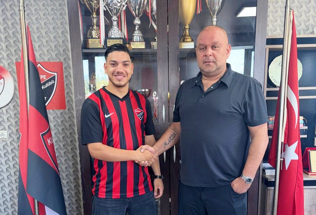 Kuştepespor’dan dört imza birden