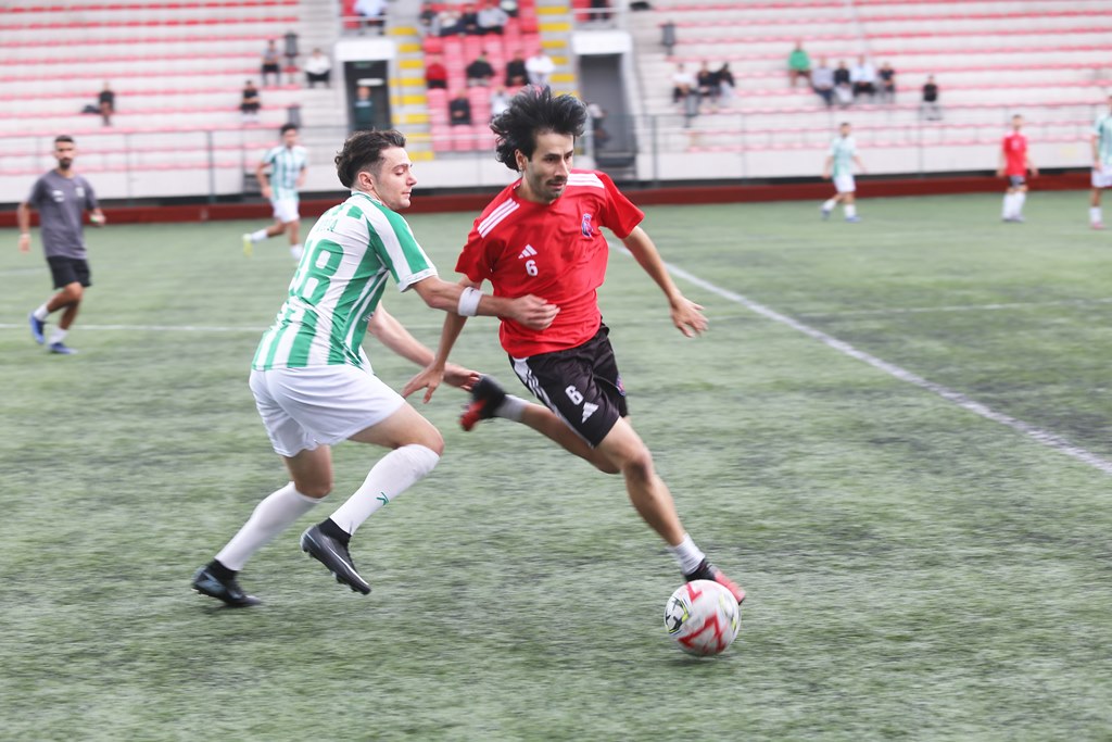 Vefa Okspor karşısında iki golle kazandı