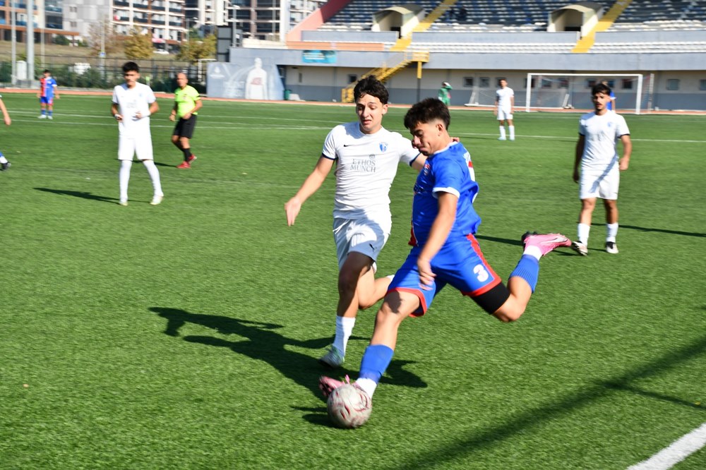 Silivrispor U19 Beylikdüzüspor’a mağlup oldu