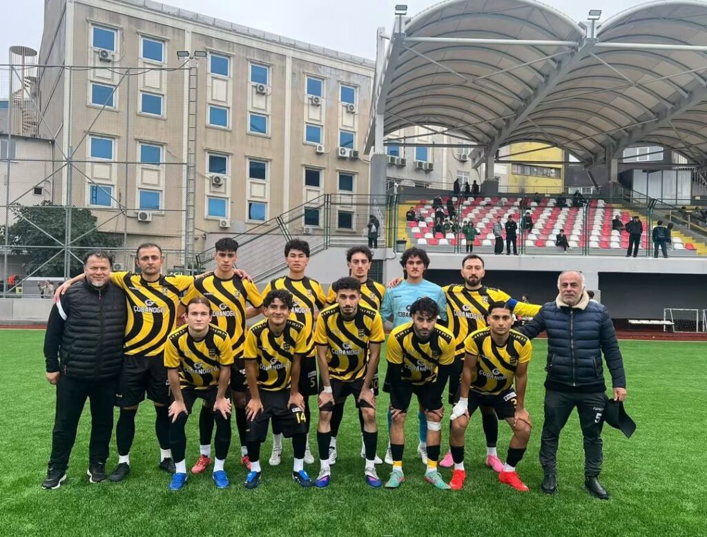 Bayburt 1918, Esenler Üçyüzlüspor’u iki golle geçti