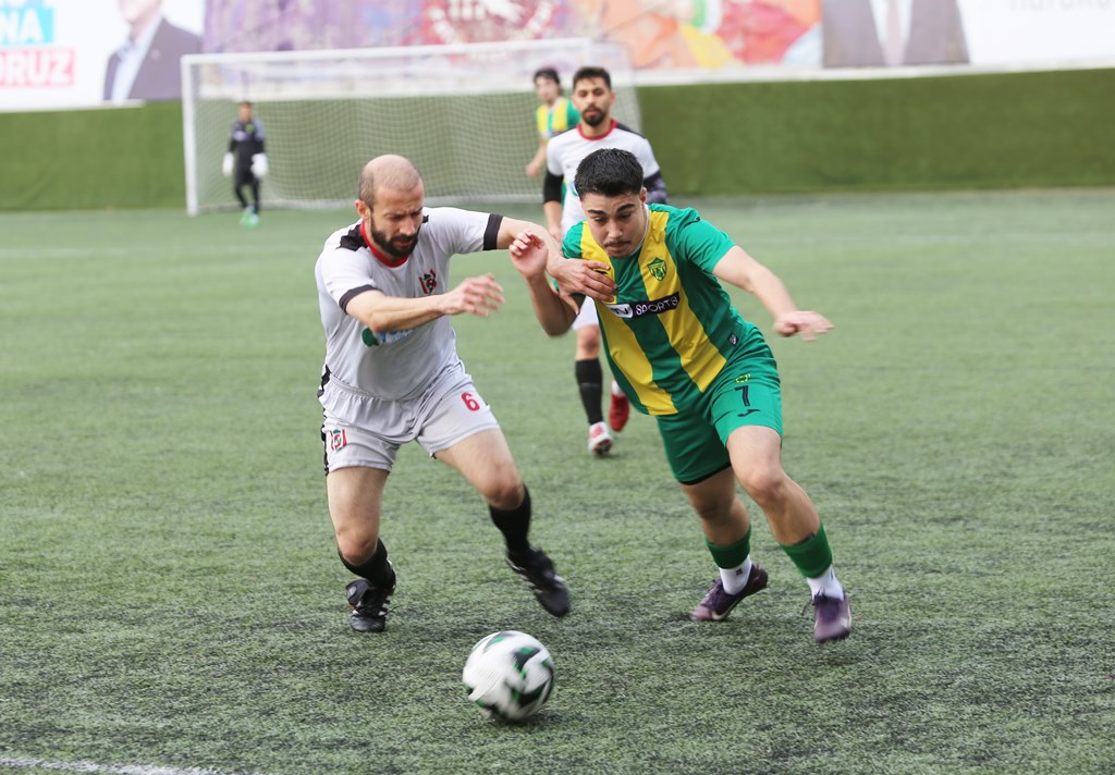 Mecidiyeköy lige galibiyetle başladı