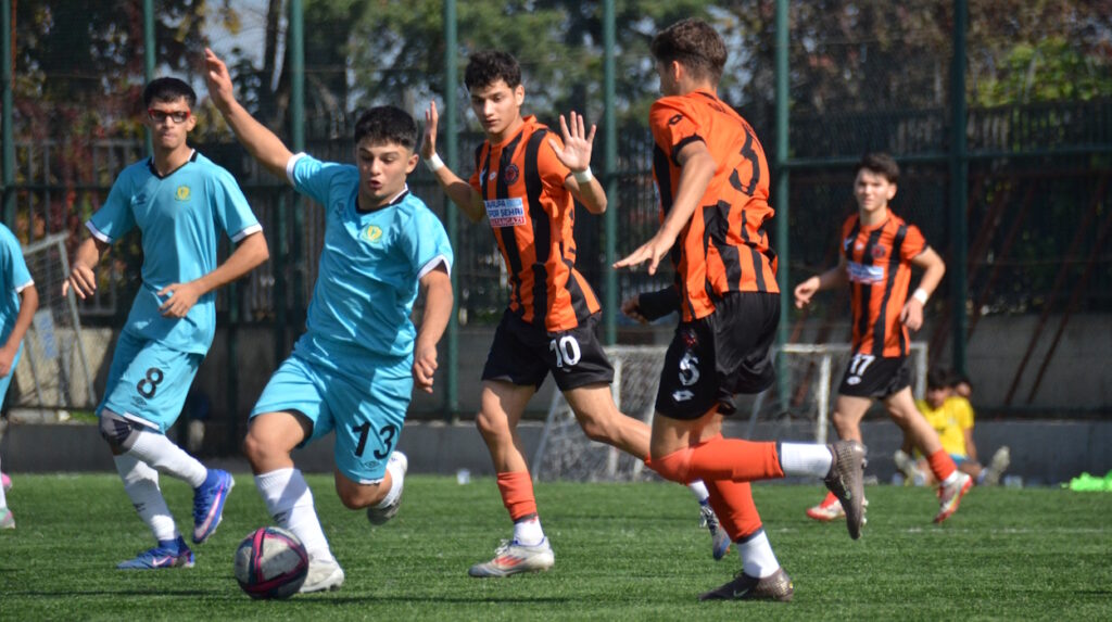 Gazi Mahallesispor evinde çok farklı