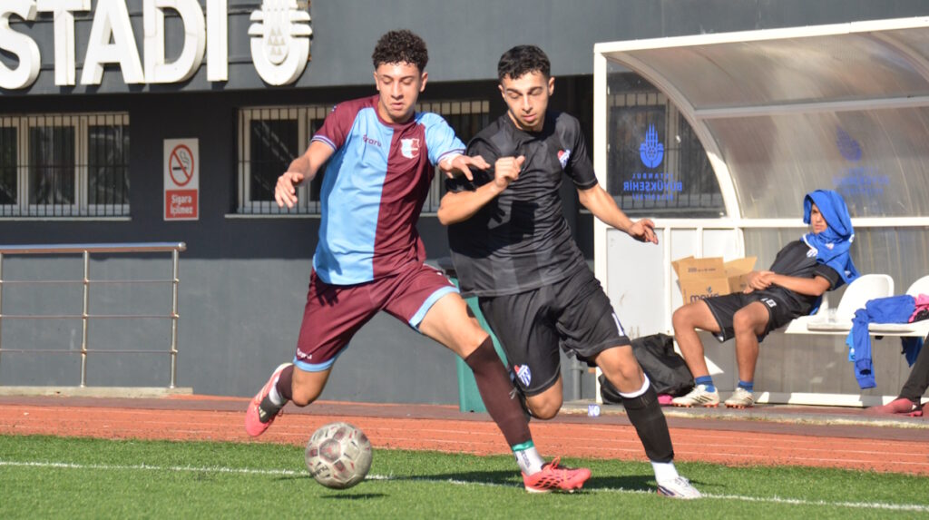 Gergin maçı kazanan İstanbul Trabzonspor oldu