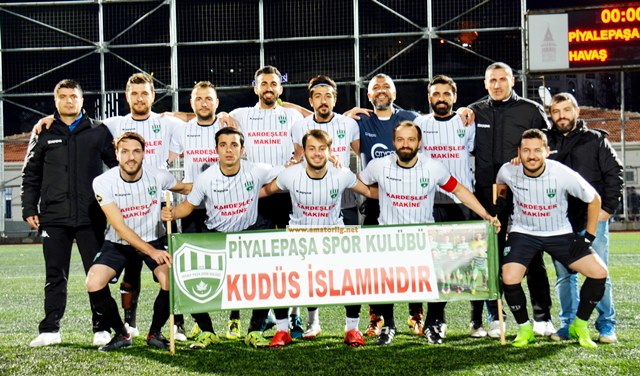 2 kırmızı kartlı maçı Piyalepaşaspor kazandı