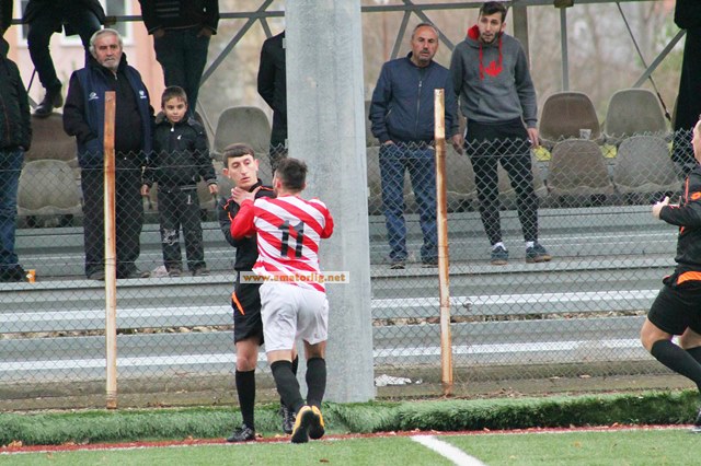 Bartın’da Hakeme çirkin saldırı