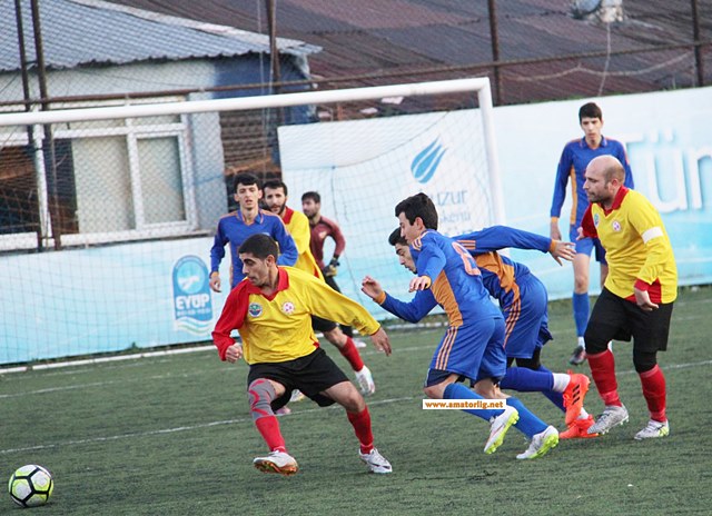 Öz Yarımburgaz 3 puanı tek golle kaptı