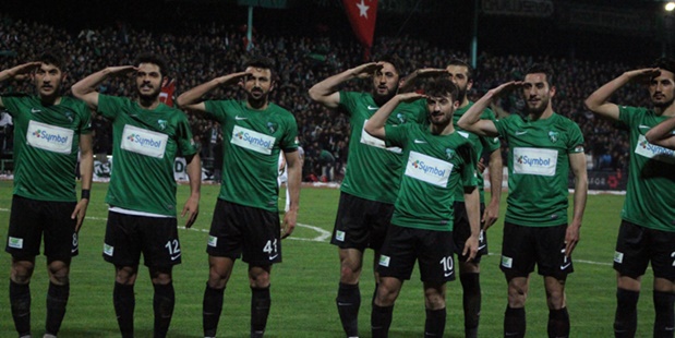 Tarihi maç Kocaelispor’un