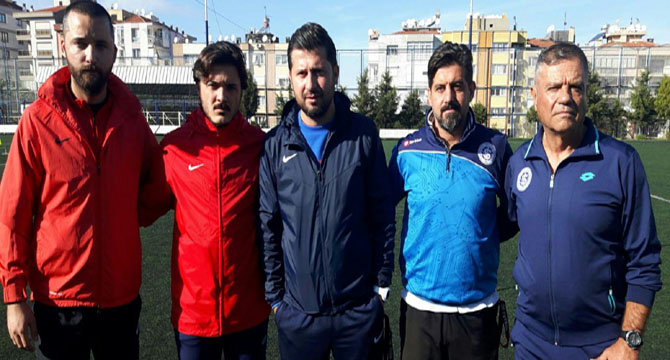 İzmirspor’da teknik heyet belli oldu