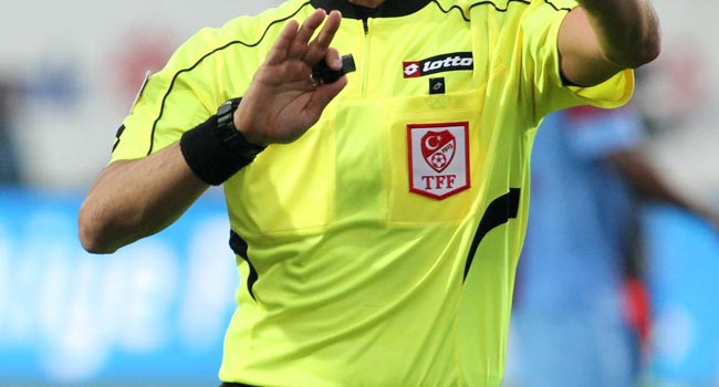 Hakeme küfür eden Yöneticiye hapis cezası