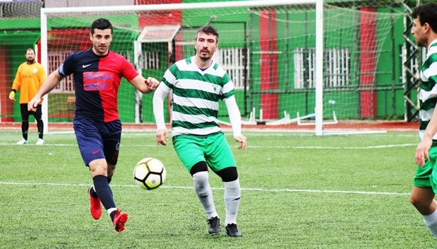 TED İstanbul Koleji liderliğini devam ettirdi