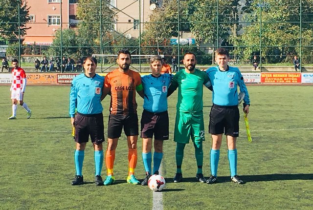 Gazi Mahallesispor zirveyi bırakmıyor