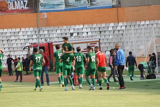 Ceyhanspor BAL’da devam dedi