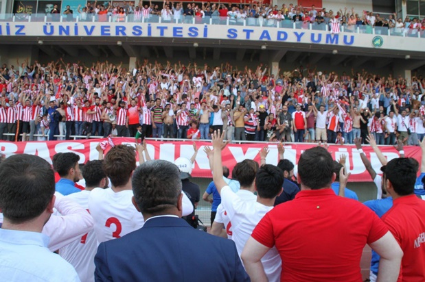 Nevşehirspor son dakika golüyle 3. Lig’e yükseldi