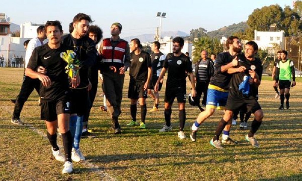 Nejat İşler’in takımının maçında olay çıktı