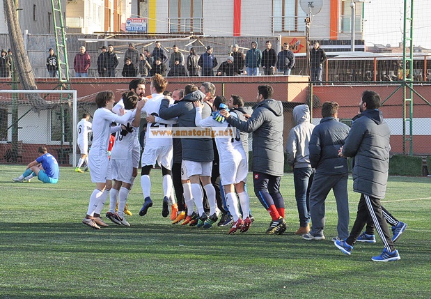 İstanbul Sahilspor uzatmalarda devirdi