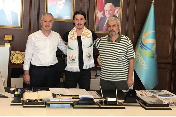 Oktay Taze’nin yeni takımı belli oldu