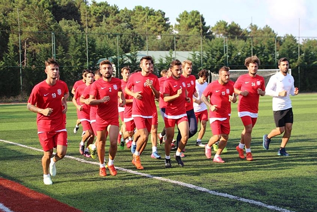 Halide Edip Adıvar’a durmak yok